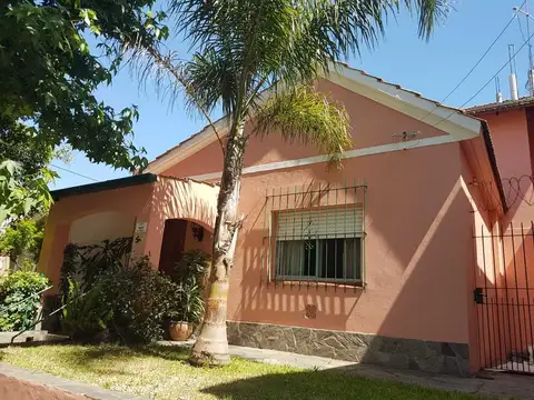 Casa Chalet  en Venta en San Fernando, G.B.A. Zona Norte, Argentina
