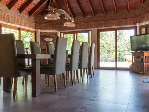 Casa en Venta en Manuel B Gonnet, USD 330.000