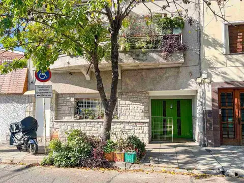 Depto Tipo Casa en Venta de 4 ambientes