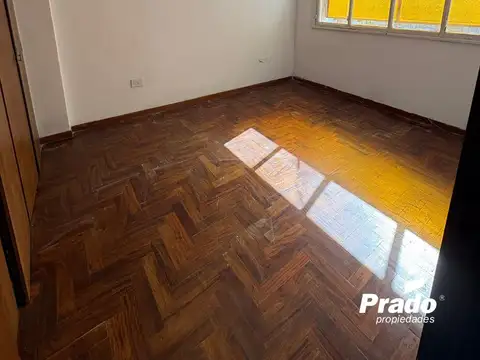 Departamento en Alquiler en Zona Universidades Bosque, $ 530.000