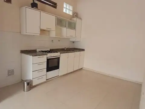 Depto Tipo Casa en Alquiler de 2 dormitorios