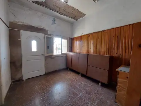 MULTIFAMILIAR - DOS CASAS CON ENTRADAS INDEPENDIENTES