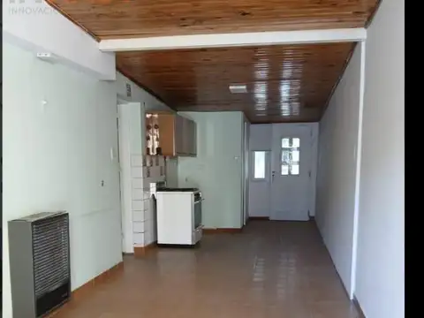 Casa 5 ambientes con 2 baños