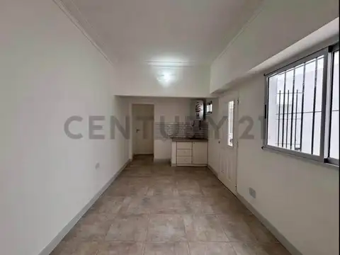Depto Tipo Casa en Venta de 1 dormitorio