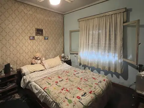 Departamento 12 ambientes con 3 baños