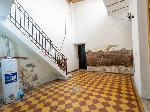 Depto Tipo Casa en Alquiler de 4 dormitorios