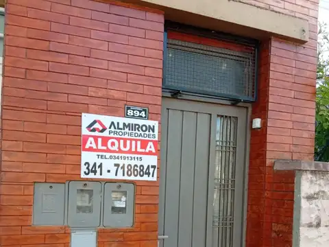 Casa en Alquiler en Alberdi, Rosario