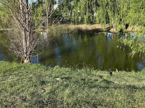 Terreno en Venta de 588,0 m2