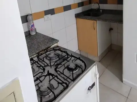 Departamento en Alquiler en Lomas de Zamora, $ 450.000
