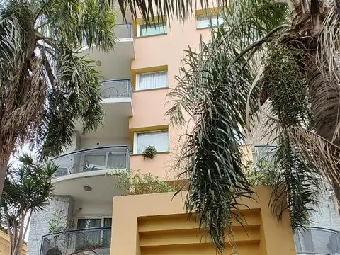 EXCELENTE DEPTO MONOAMBIENTE EN LOMITAS!