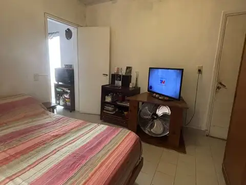 Depto Tipo Casa en Venta 45 años