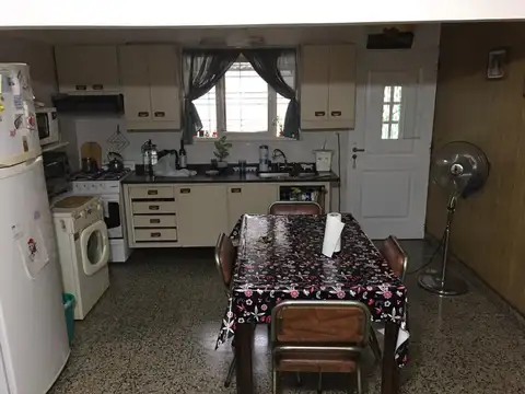 Depto Tipo Casa en Venta de 4 ambientes