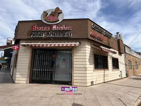 Venta local y PH 2 ambientes Villa Luzuriaga