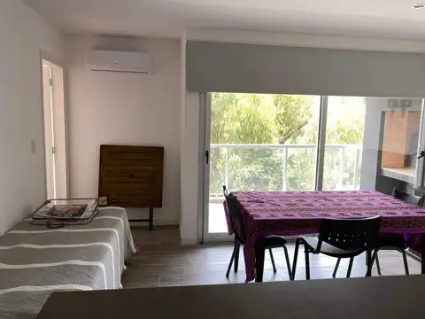 Departamento en Alquiler Temporal en Centro, $ 100