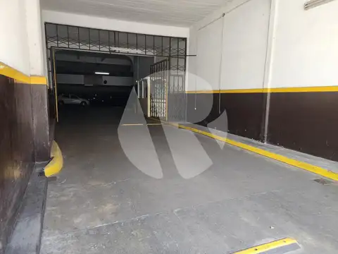 Cochera en  Venta  en Almagro