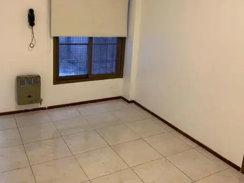 Departamento en Alquiler en Ramos Mejia, $ 310.000