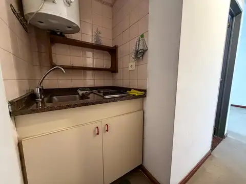 Departamento monoambiente con balcón