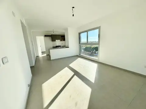 24 De Octubre 600, Piso 3