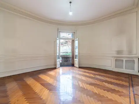 Departamento en Venta 80 años