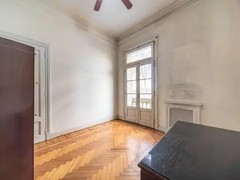 Departamento en Venta de 6 dormitorios