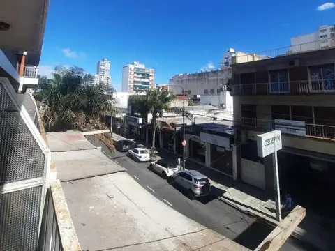 Departamento en Venta en Lomas De Zamora, USD 119.000