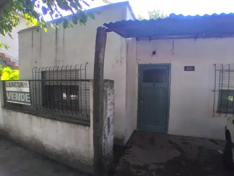 PILAR - LA LONJA - CASA EN BARRIO MAGDALENA - CERCA DE RUTA 8 Y DE ESCUELA PUBLICA 