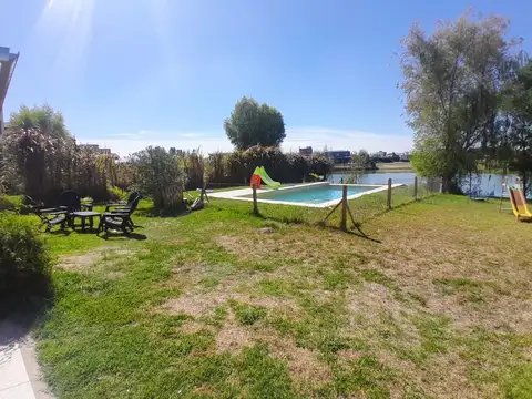 Casa en Venta en El Canton - Norte, USD 245.000