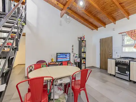 Depto Tipo Casa en Venta en El Palomar, USD 60.000