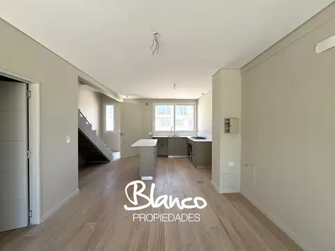 Departamento 3 ambientes con 2 baños