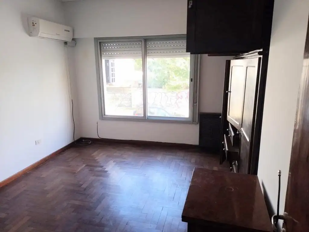 Calle 6 Entre 65 Y 66 , Piso 1