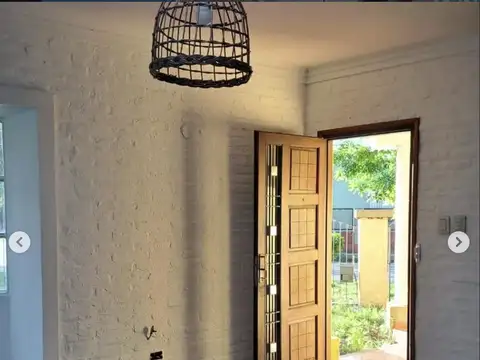Casa 5 ambientes con 3 baños