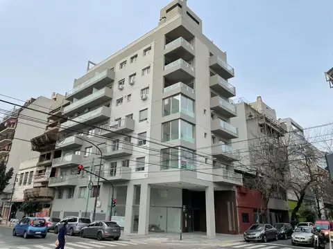 Yatay 1000 Departamento 2 Ambientes Al Frente, Edificio Moderno  C/Pileta Almagro