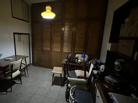 4 AMBIENTES CON PATIO y TERRAZA