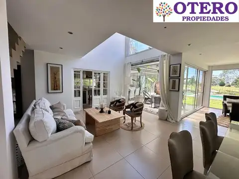 Casa en Venta de 4 dormitorios