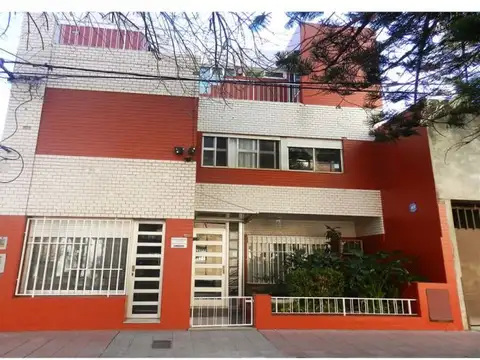 Venta casa 5 Dorm/ 4 baños