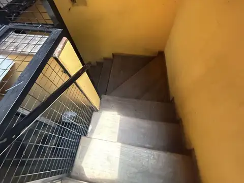 Casa 6 ambientes con 3 baños