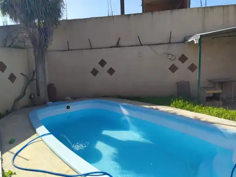 Casa en Venta en Claypole, USD 120.000