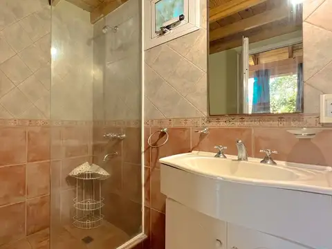 VENTA CASA 2 AMBIENTES EN CHAPADMALAL LOTE 1026M2