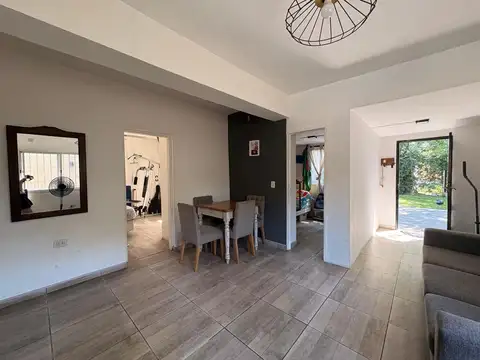 Casa 4 ambientes con 1 baño