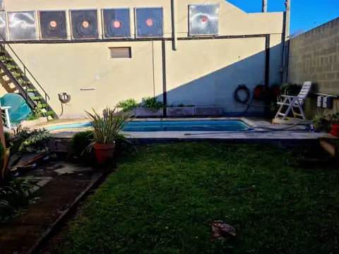 Santiago Bradley 1300