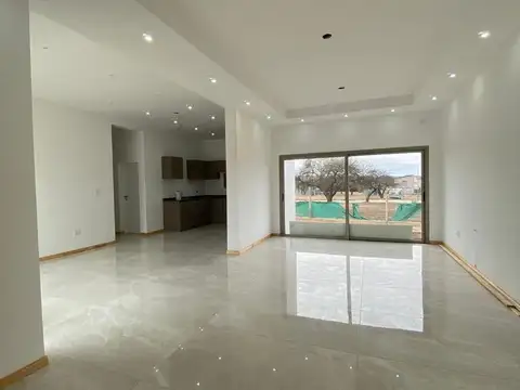Casa en Venta en Juana Koslay, USD 235.000