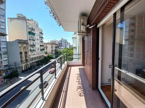 Avenida San Juan 1400, Piso 4