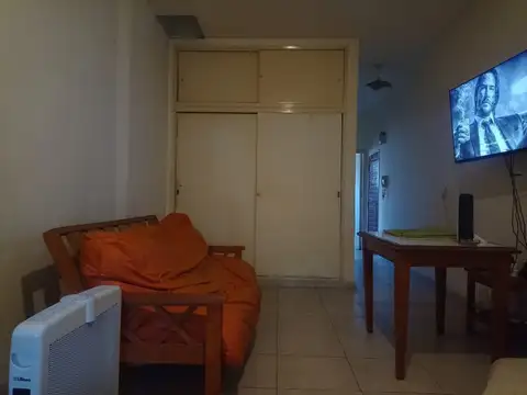 Departamento en Alquiler en Quilmes, $ 450.000