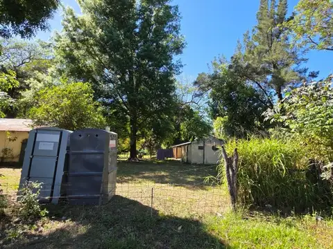 Calle Las Torcacitas entre Benteveos y De Los Zorzales 2700