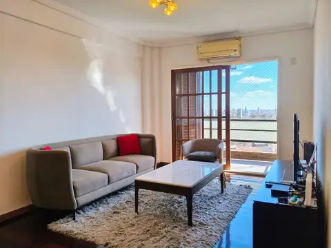 DPTO. 2 amb. en VENTA, con Balcón Villa del Parque