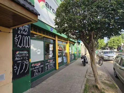 ARIJON 2745 , Piso 0