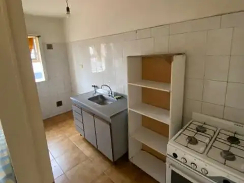 Departamento 3 ambientes con 1 baño