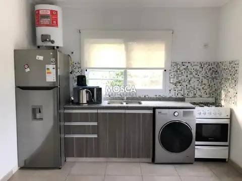 Bernardino Rivadavia al 900