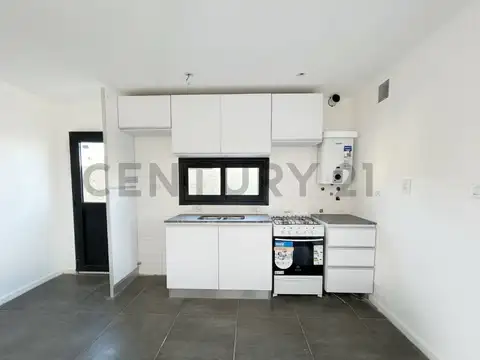 Garrone del Lago 1400, Piso 0