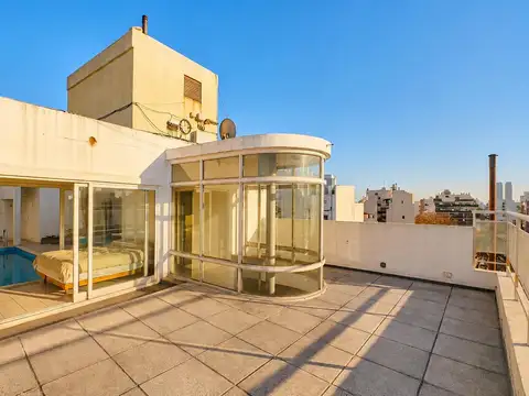 Venta Departamento Triplex 5 ambientes con cochera y pileta privada en Palermo
